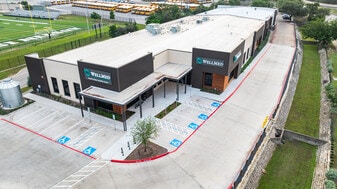 4715 S Lamar Blvd, Austin TX - Pub