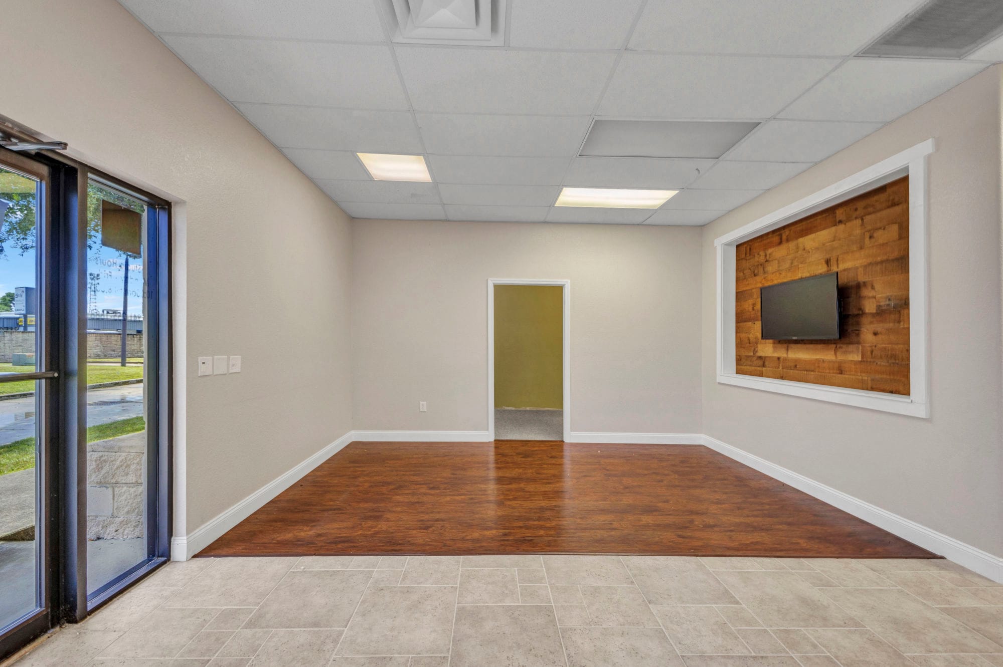 983 Tamiami Trl, Port Charlotte, FL for lease Interior Photo- Image 1 of 29