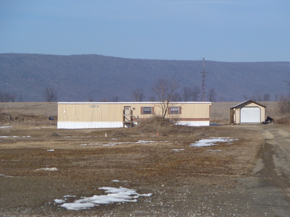 14566 Lurgan Rd, Orrstown, PA for sale Primary Photo- Image 1 of 1
