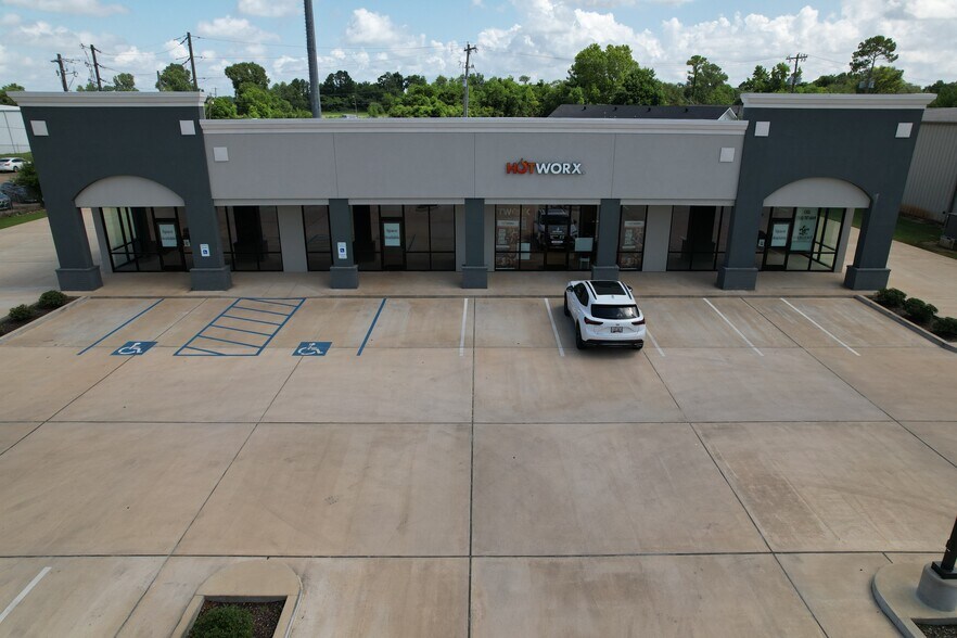 6355 Coliseum, Alexandria, LA for lease - Building Photo - Image 1 of 4