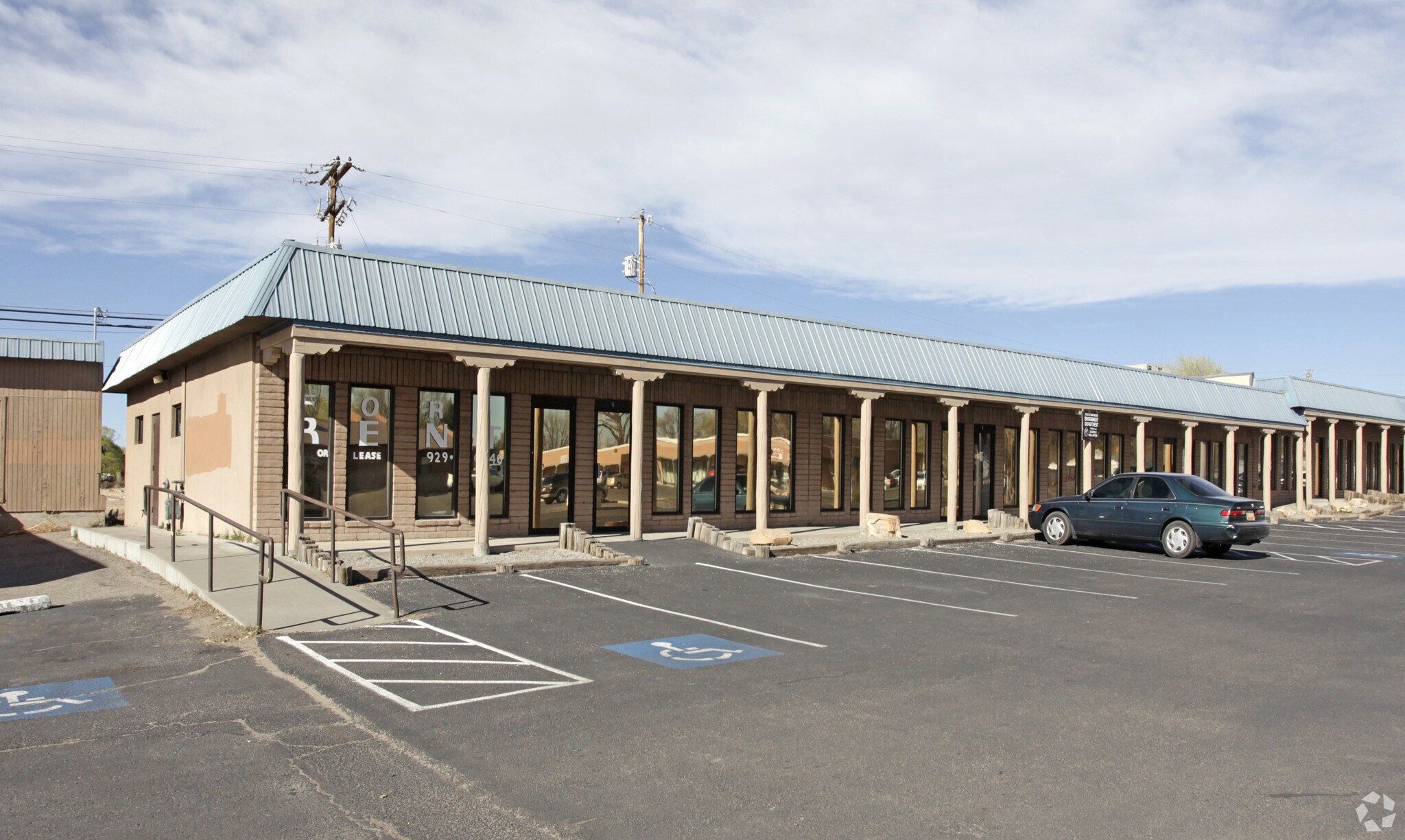 705 La Joya St, Espanola, NM for sale Primary Photo- Image 1 of 1