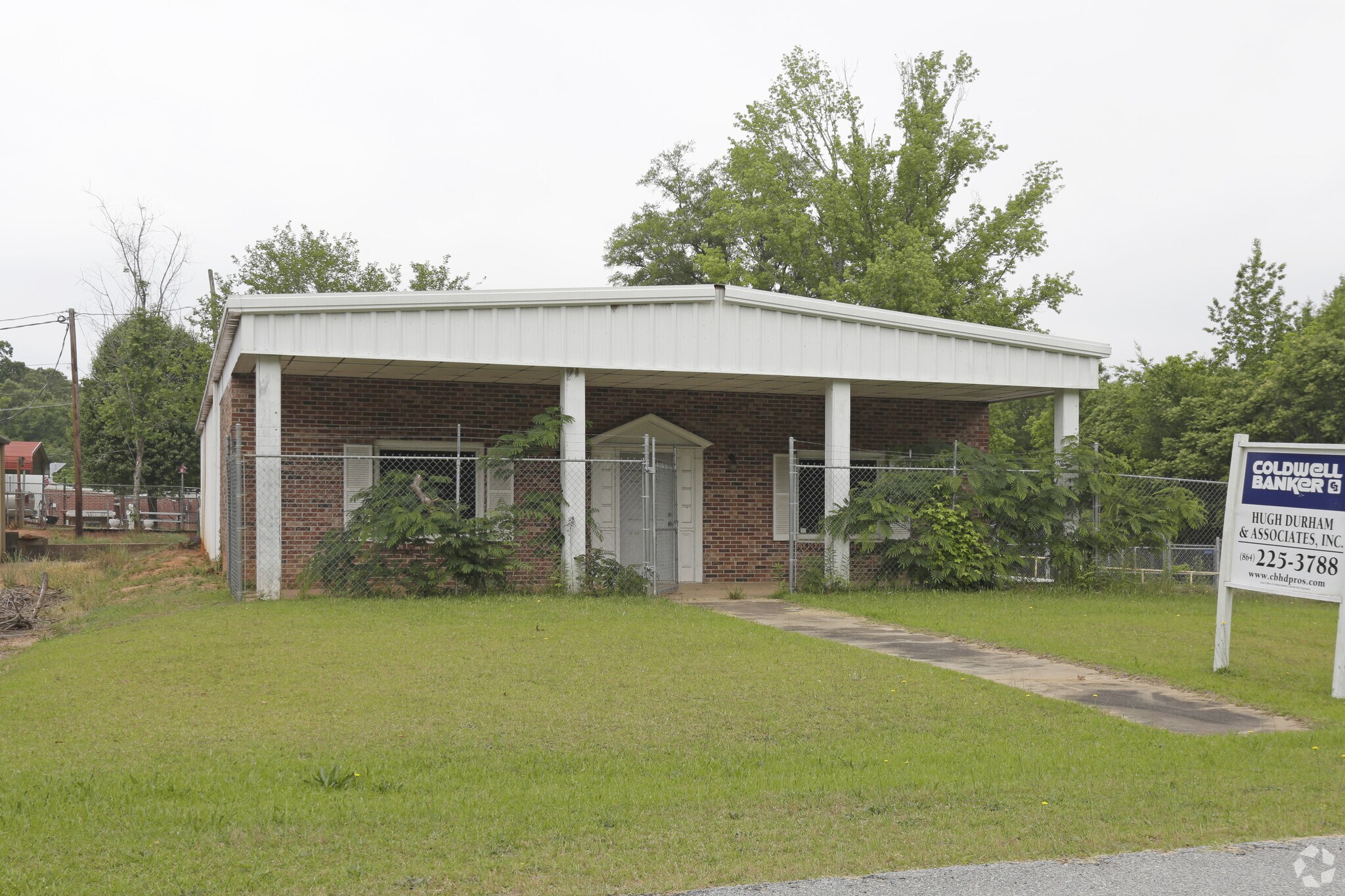 100 Dostak Dr, Anderson, SC for sale Primary Photo- Image 1 of 1