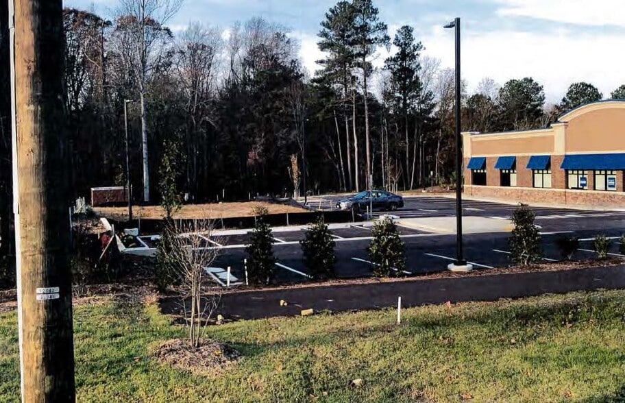 13518 Hull Street Rd, Midlothian, VA for lease - Building Photo - Image 2 of 5