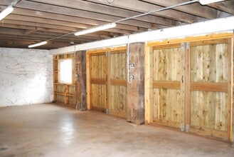 Flex in Montrose for lease Interior Photo- Image 2 of 5