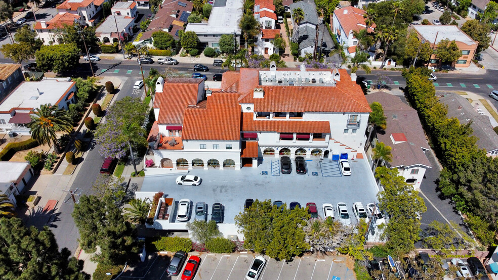 2323 De la Vina St, Santa Barbara, CA for sale - Aerial - Image 3 of 9