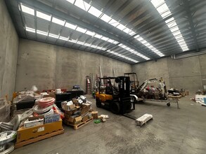13 Dexter Dr, Epping for lease Interior Photo- Image 2 of 9