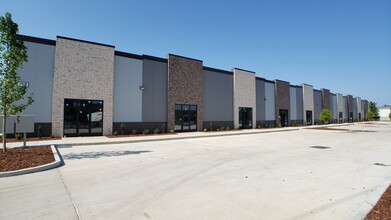 710 Middle Tennessee Blvd, Murfreesboro, TN for lease Building Photo- Image 2 of 6