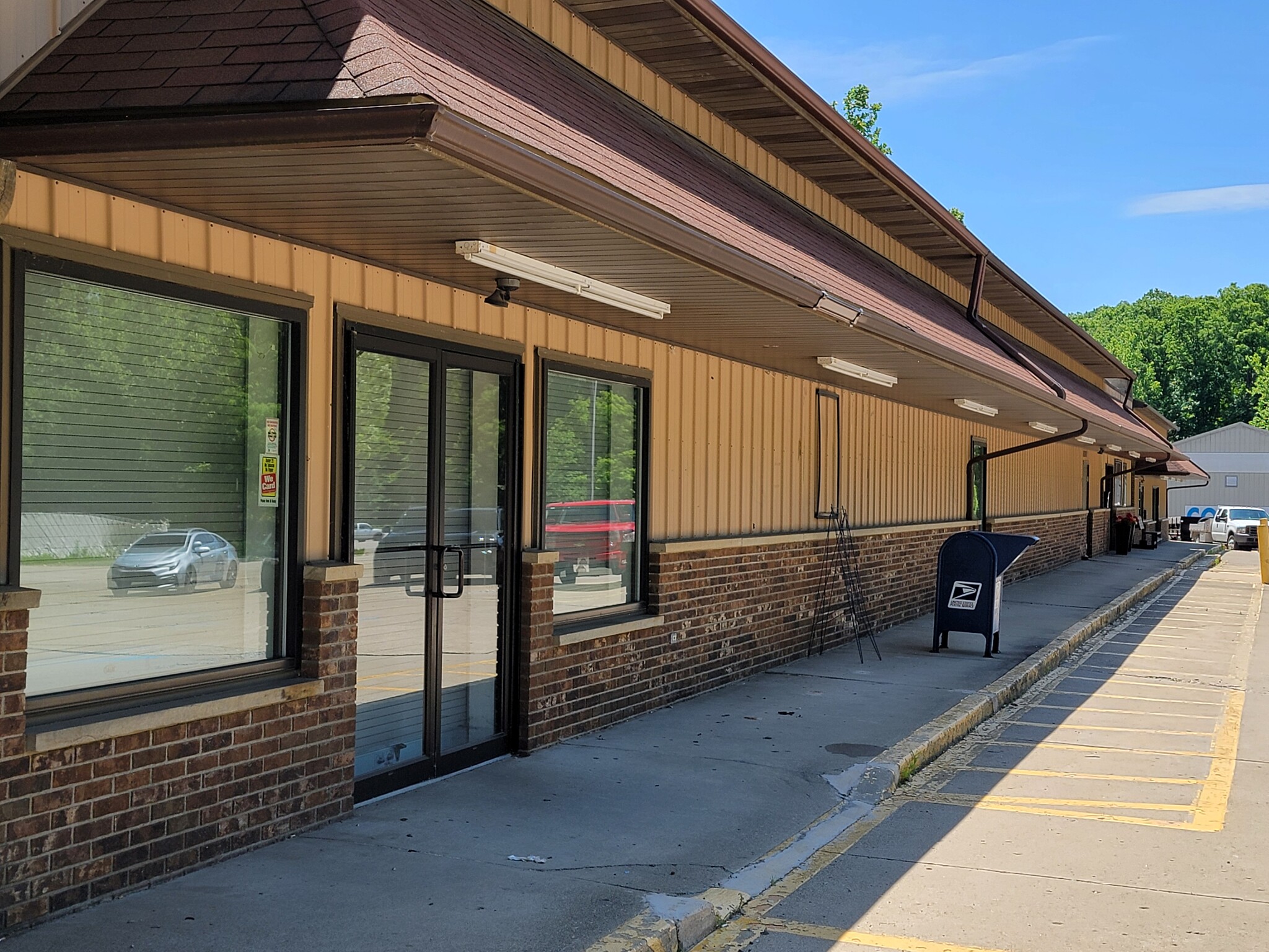 8972 United Ln, Athens, OH for lease Building Photo- Image 1 of 7