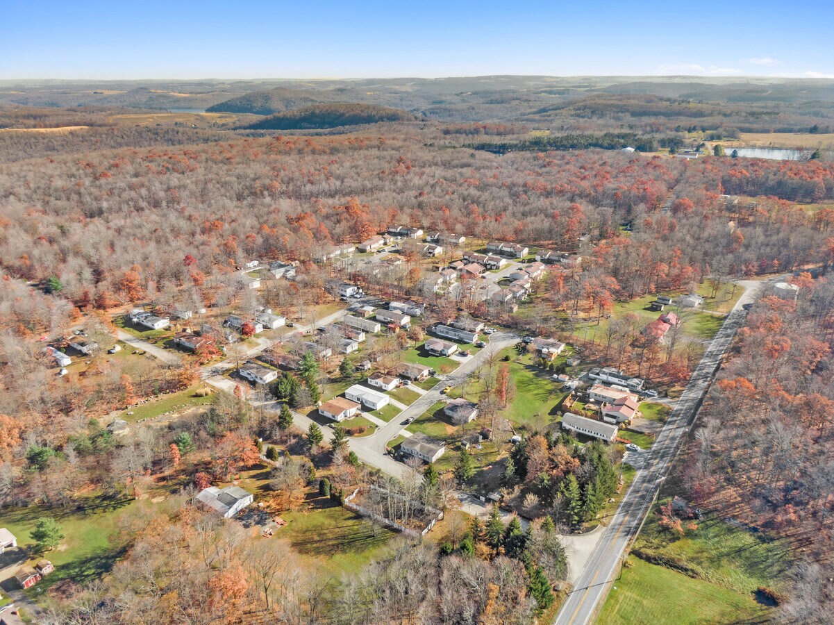 800 Center St, Boswell, PA 15531