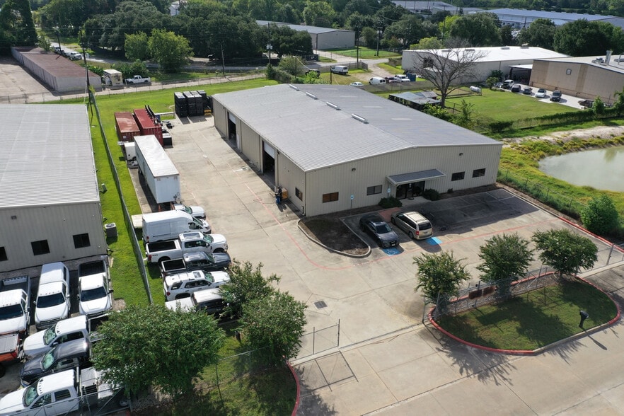 3402 Bacor Rd, Houston, TX for lease - Building Photo - Image 1 of 5