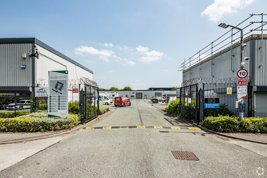 Jensen Ct, Runcorn for sale - Building Photo - Image 1 of 4