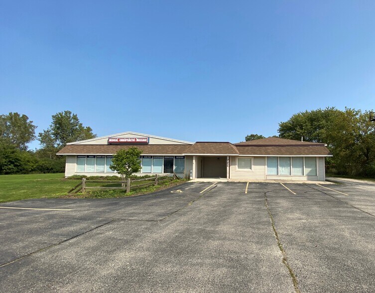 202 S Rt 31, Mchenry, IL for sale - Building Photo - Image 1 of 1
