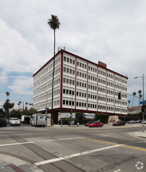 3727 W 6th St, Los Angeles, CA for lease - Primary Photo - Image 1 of 5