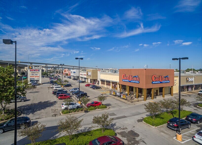 10516 Old Katy Rd, Houston, TX for lease - Building Photo - Image 1 of 30