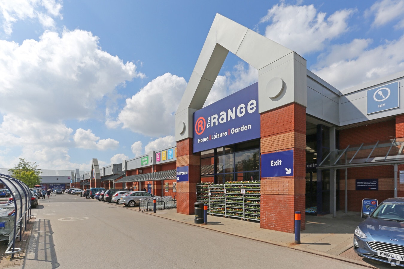 Radford Blvd, Nottingham, NG7 5QJ