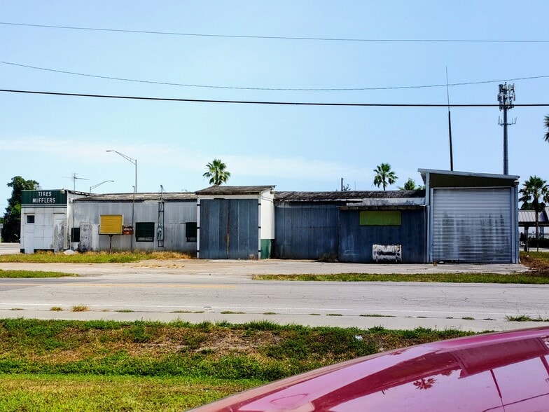 805 N Parrott Ave, Okeechobee, FL for sale - Building Photo - Image 2 of 3