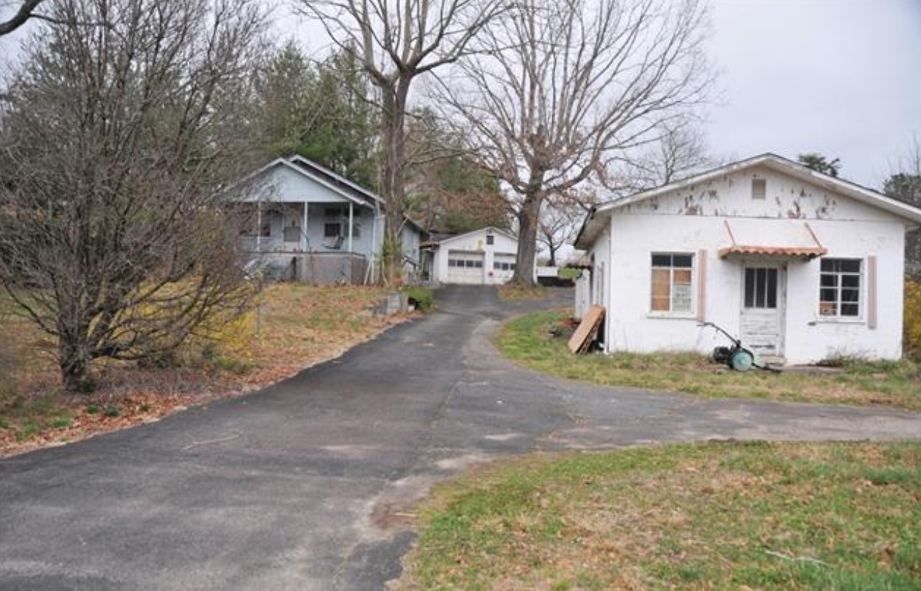 3038 US-70 Hwy, Black Mountain, NC for sale Primary Photo- Image 1 of 1