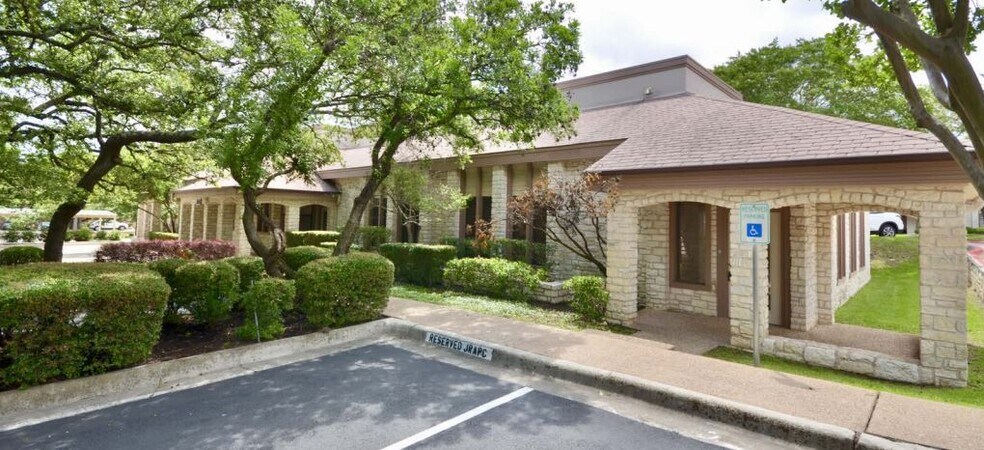 12401 Hymeadow Dr, Austin, TX for sale - Primary Photo - Image 1 of 1