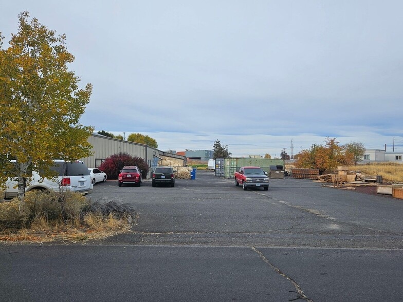 1001 SW 1st St, Redmond, OR for sale - Building Photo - Image 1 of 19