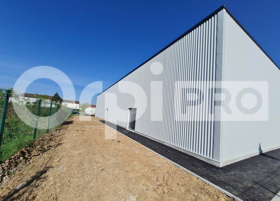 Flex in Soissons for sale Building Photo- Image 1 of 8