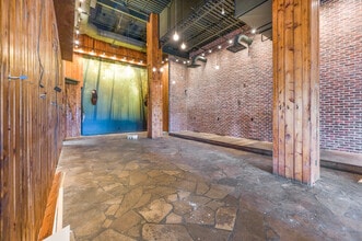 1165 Rue Volta, Boucherville, QC for lease Interior Photo- Image 2 of 4