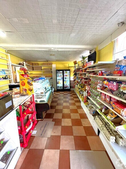 Multifamily in Azuqueca de Henares, Guadalajara for sale - Interior Photo - Image 1 of 1