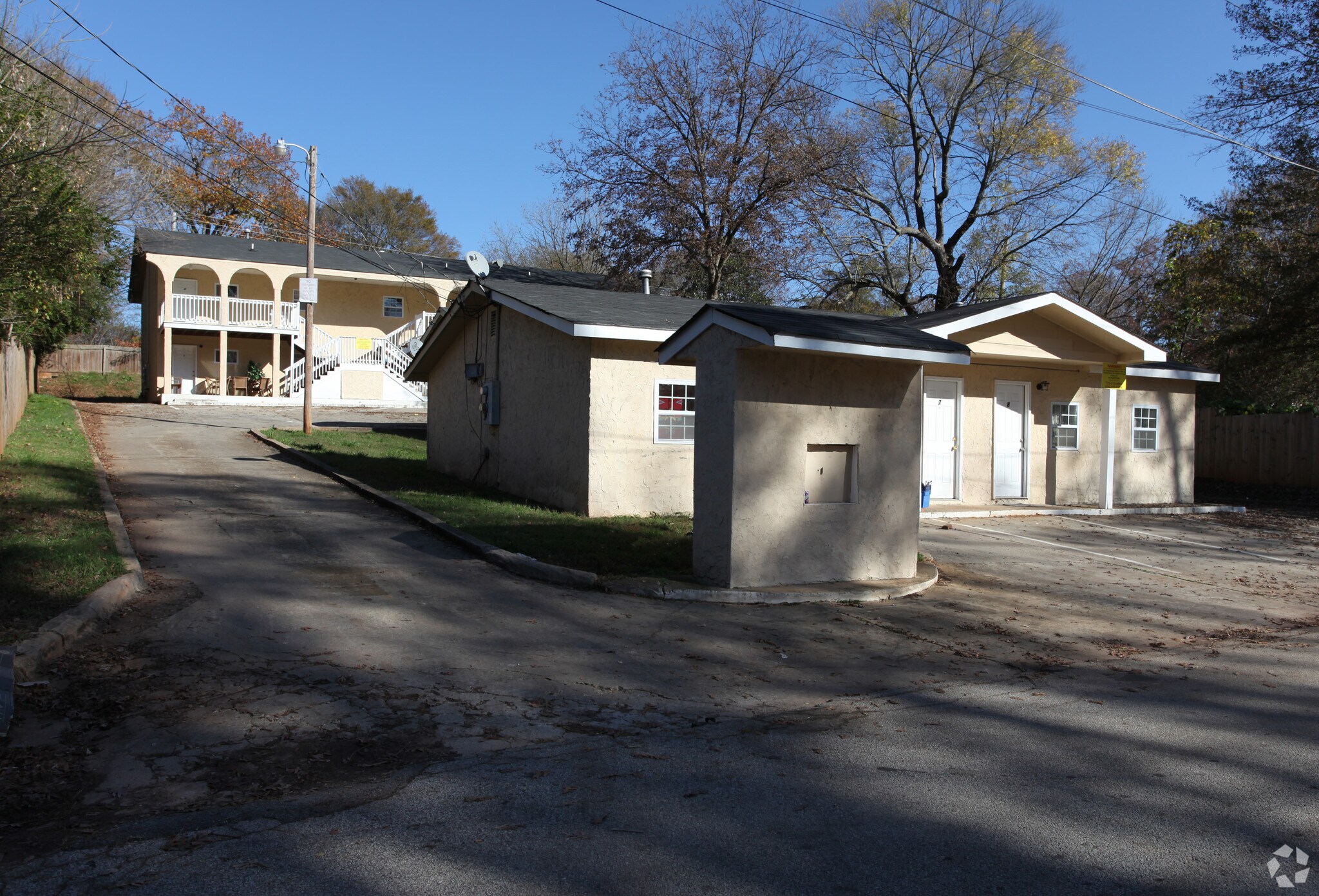 650 Allen St, Buford, GA for sale Primary Photo- Image 1 of 1