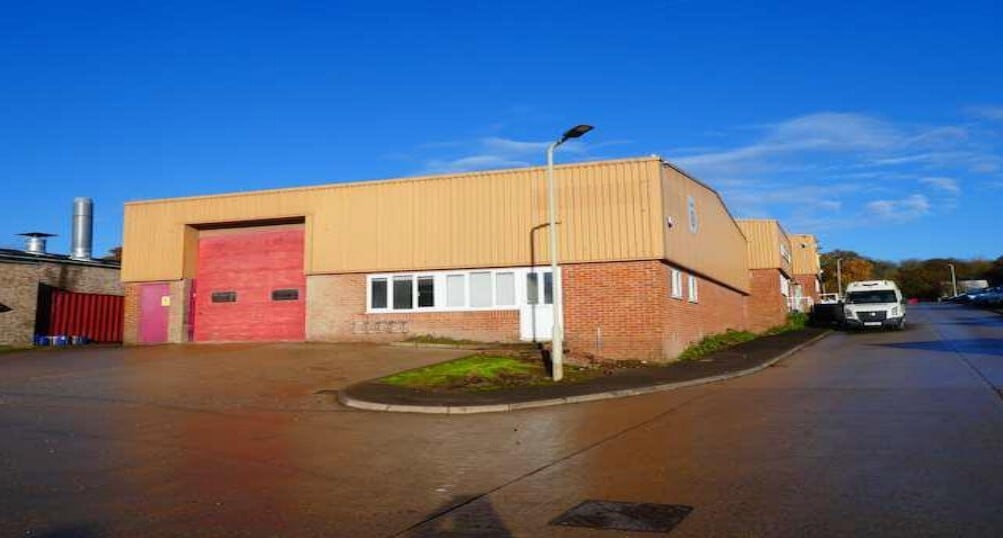 Turnpike Rd, Newbury for sale Building Photo- Image 1 of 1