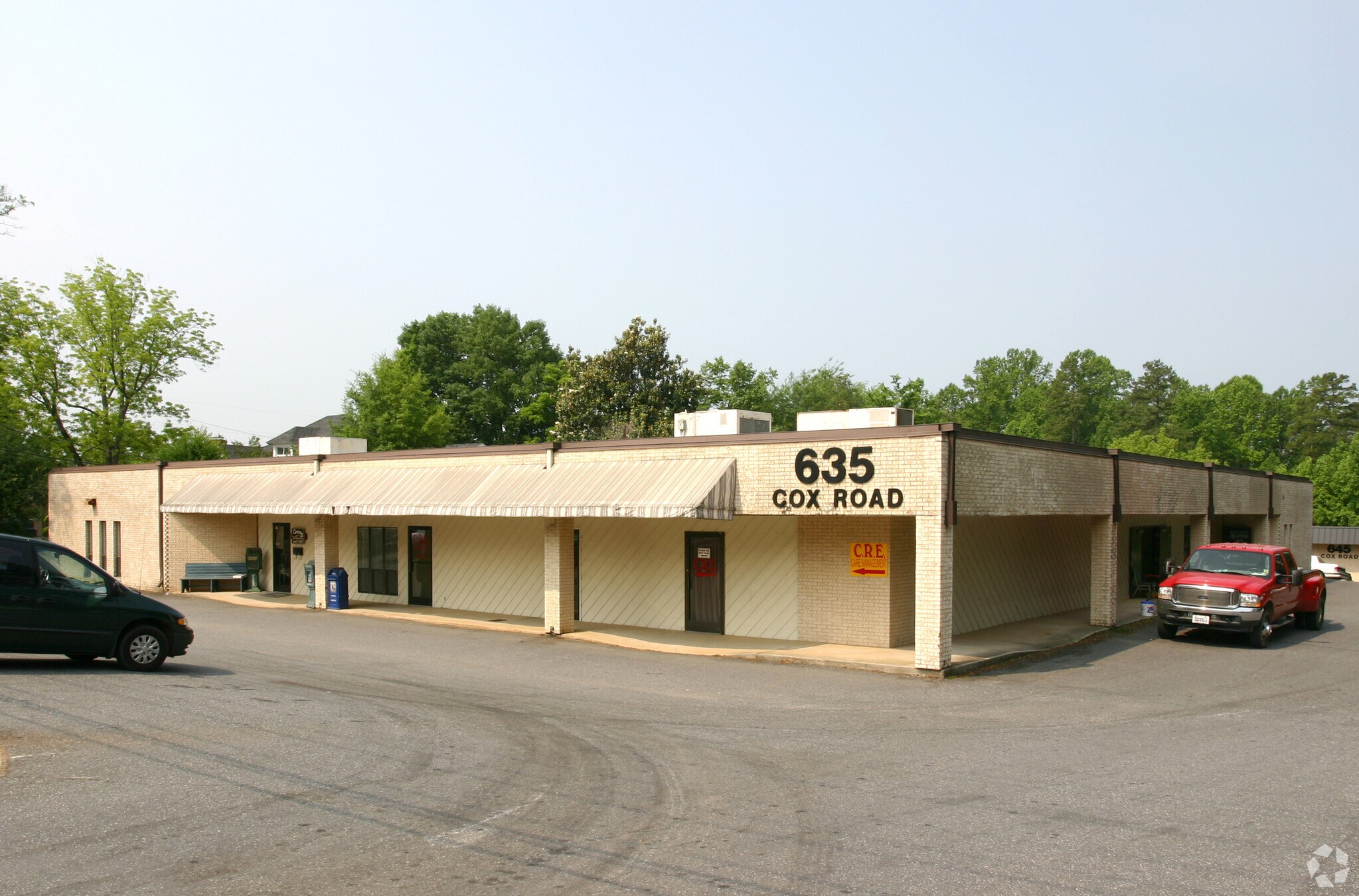 635 Cox Rd, Gastonia, NC 28054