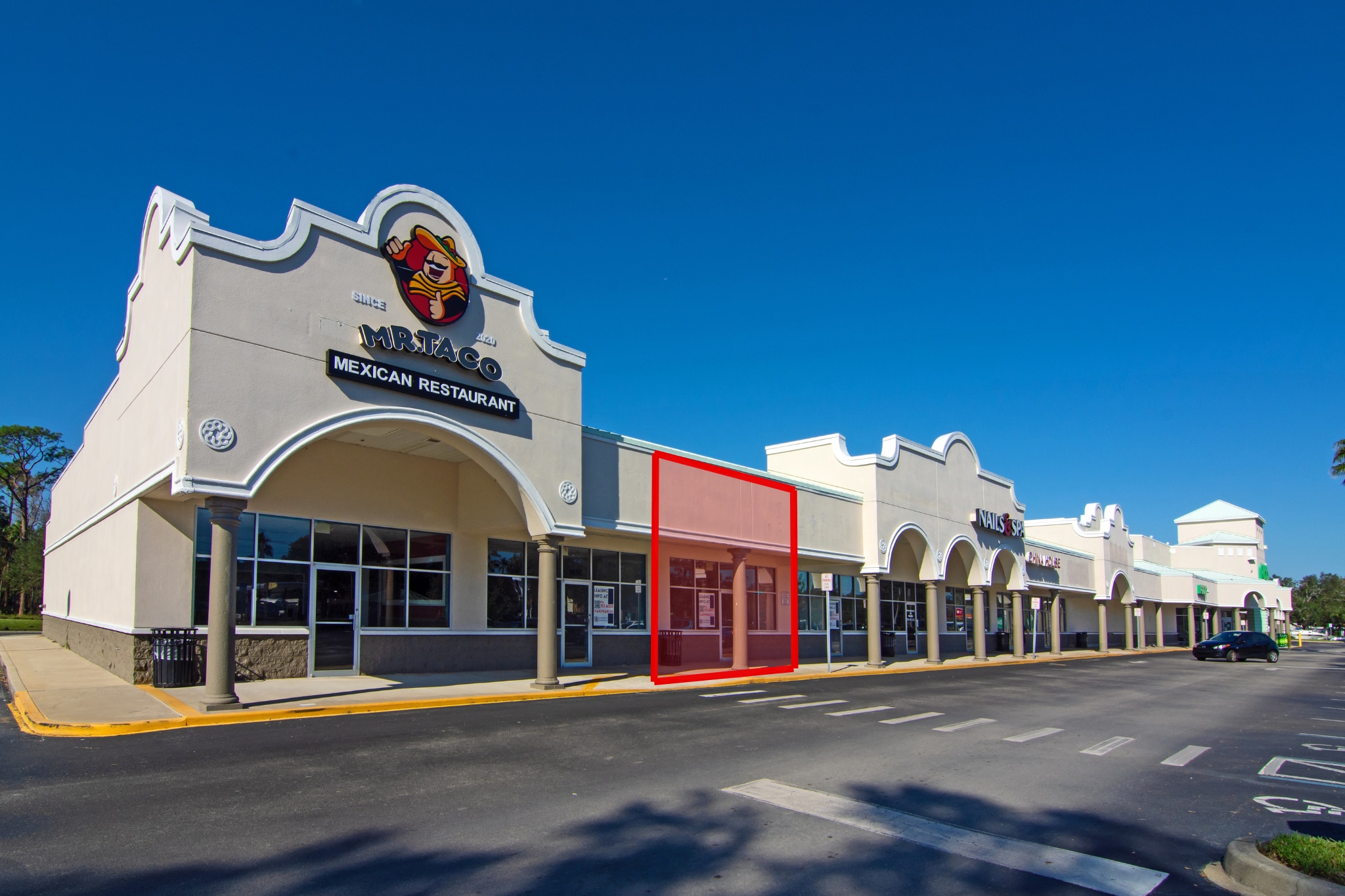 1850 Ridgewood Ave, Holly Hill, FL for lease Interior Photo- Image 1 of 4