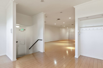 241A S San Mateo Dr, San Mateo, CA for lease Interior Photo- Image 2 of 6