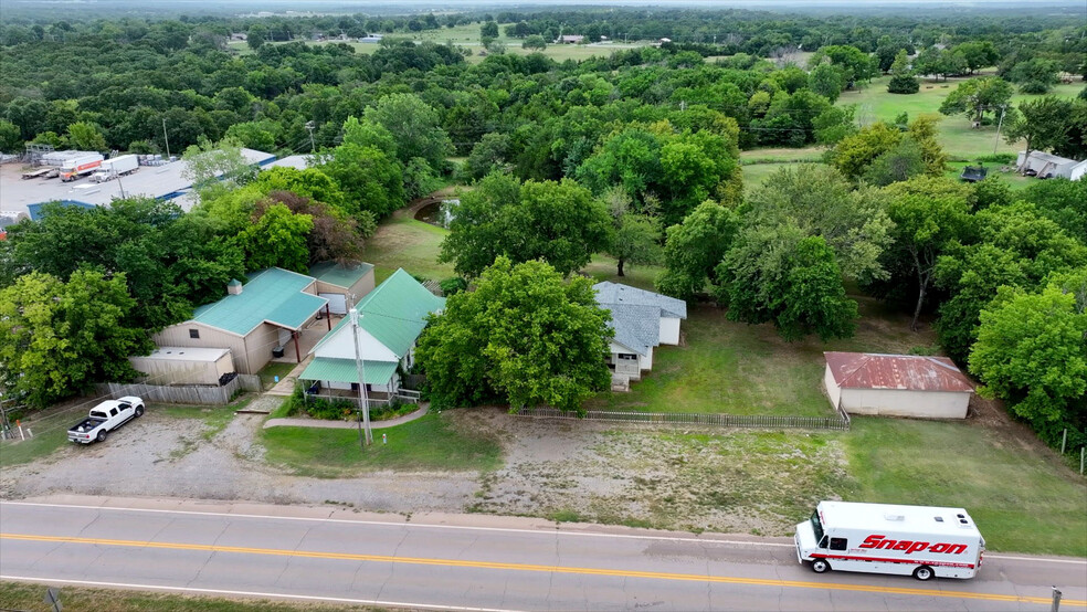 1916 W Highway 66, Stroud, OK for sale - Building Photo - Image 1 of 40