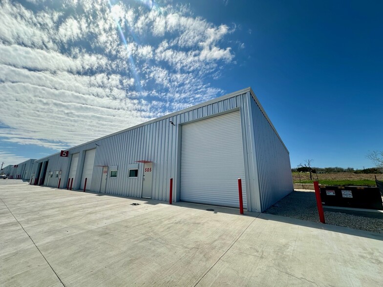 3225 FM 2001, Buda, TX for lease - Building Photo - Image 3 of 22