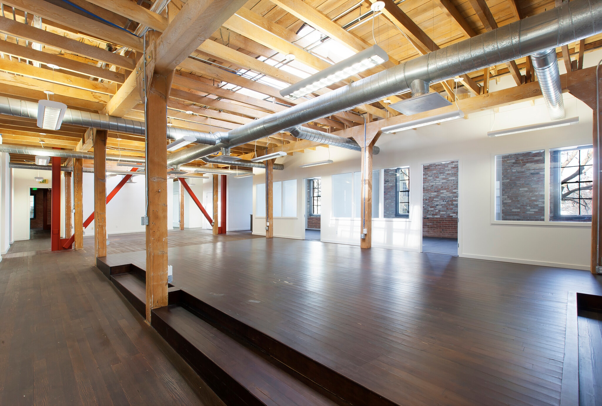 3001 19th St, San Francisco, CA for lease Interior Photo- Image 1 of 6