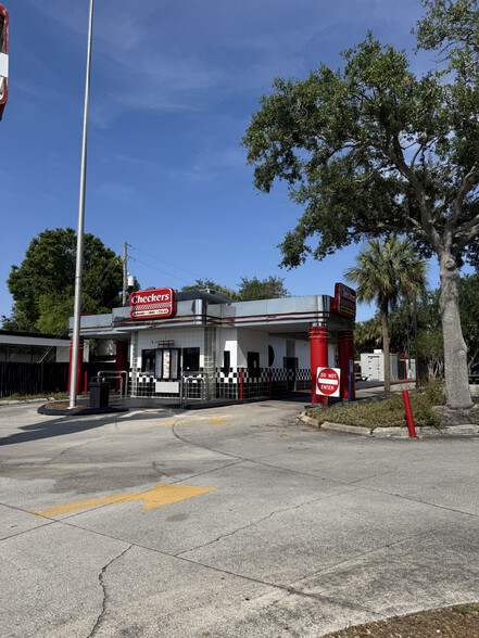 3501 34th St N, Saint Petersburg, FL for lease - Building Photo - Image 1 of 6