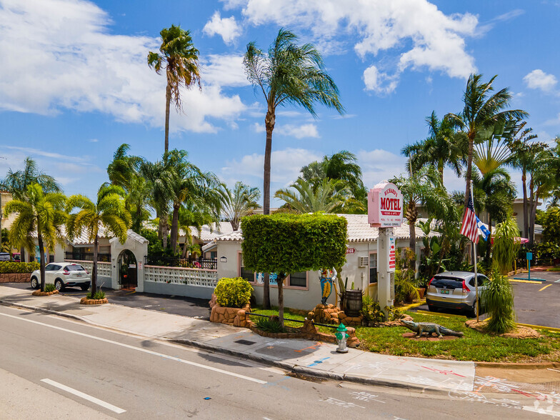 1219 S Federal Hwy, Hollywood, FL for sale - Primary Photo - Image 2 of 71