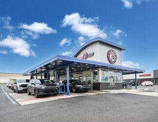 More details for 2350 Edgewood Rd SW, Cedar Rapids, IA - Retail for Sale