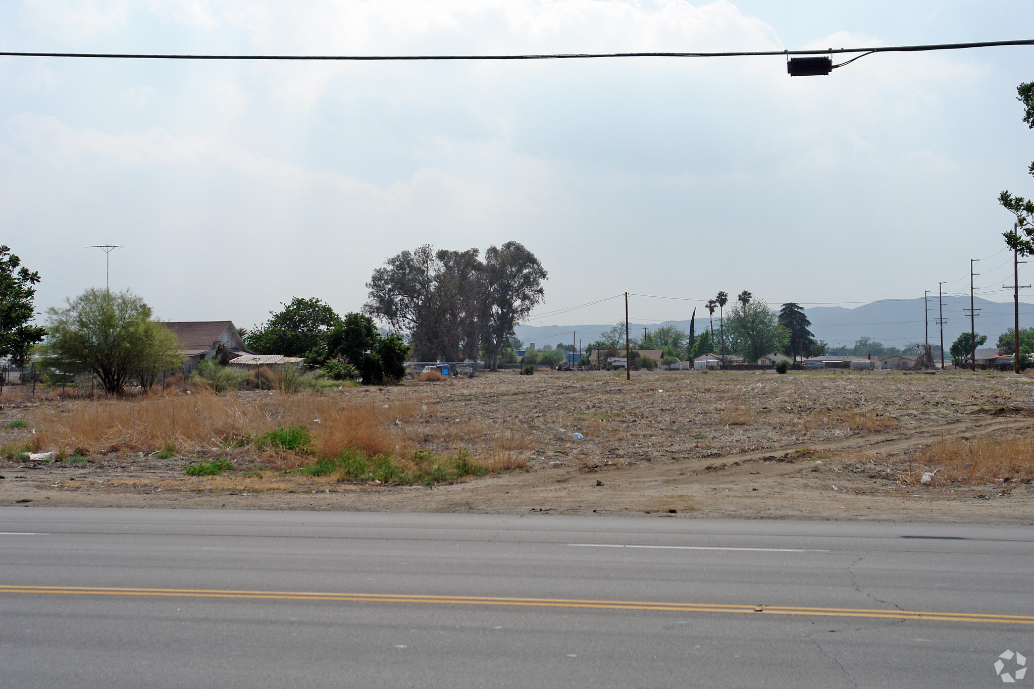 S San Jacinto Ave, San Jacinto, CA for sale Primary Photo- Image 1 of 1