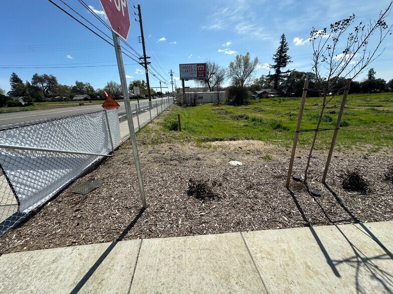 1419 Highway 99, Gridley, CA for sale - Building Photo - Image 2 of 12