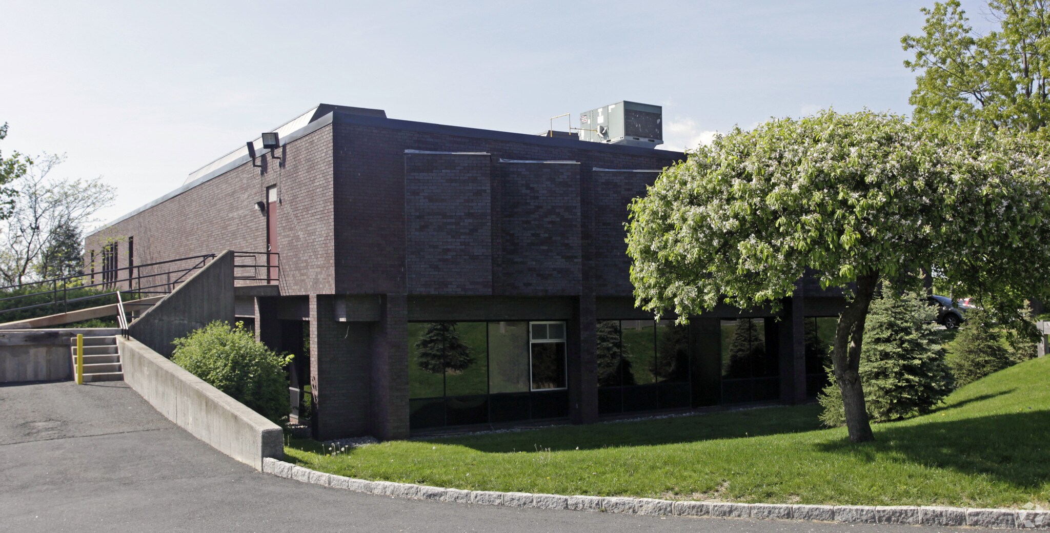 503 Grasslands Rd, Valhalla, NY 10595 OfficeMedical for Lease