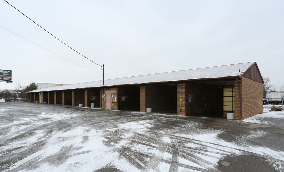 3200 Southwest Blvd, Grove City, OH 43123