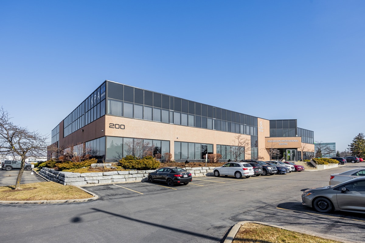 200 Matheson Blvd W, Mississauga, ON for lease Building Photo- Image 1 of 9