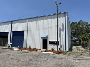 7555 124th Ave N, Largo, FL for lease Building Photo- Image 2 of 18