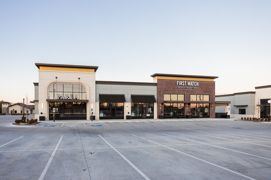 E 81st St, Tulsa, OK for lease - Building Photo - Image 2 of 6