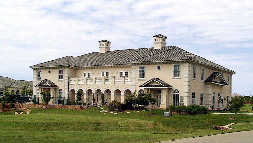 1207 S White Chapel Blvd, Southlake, TX for sale - Primary Photo - Image 1 of 1