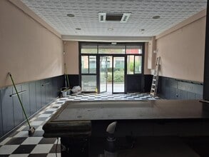 Retail in Malgrat de Mar, Barcelona for lease Interior Photo- Image 1 of 4