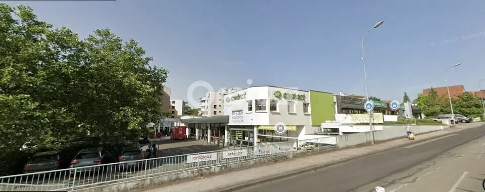 Retail in Talant for lease - Building Photo - Image 3 of 4