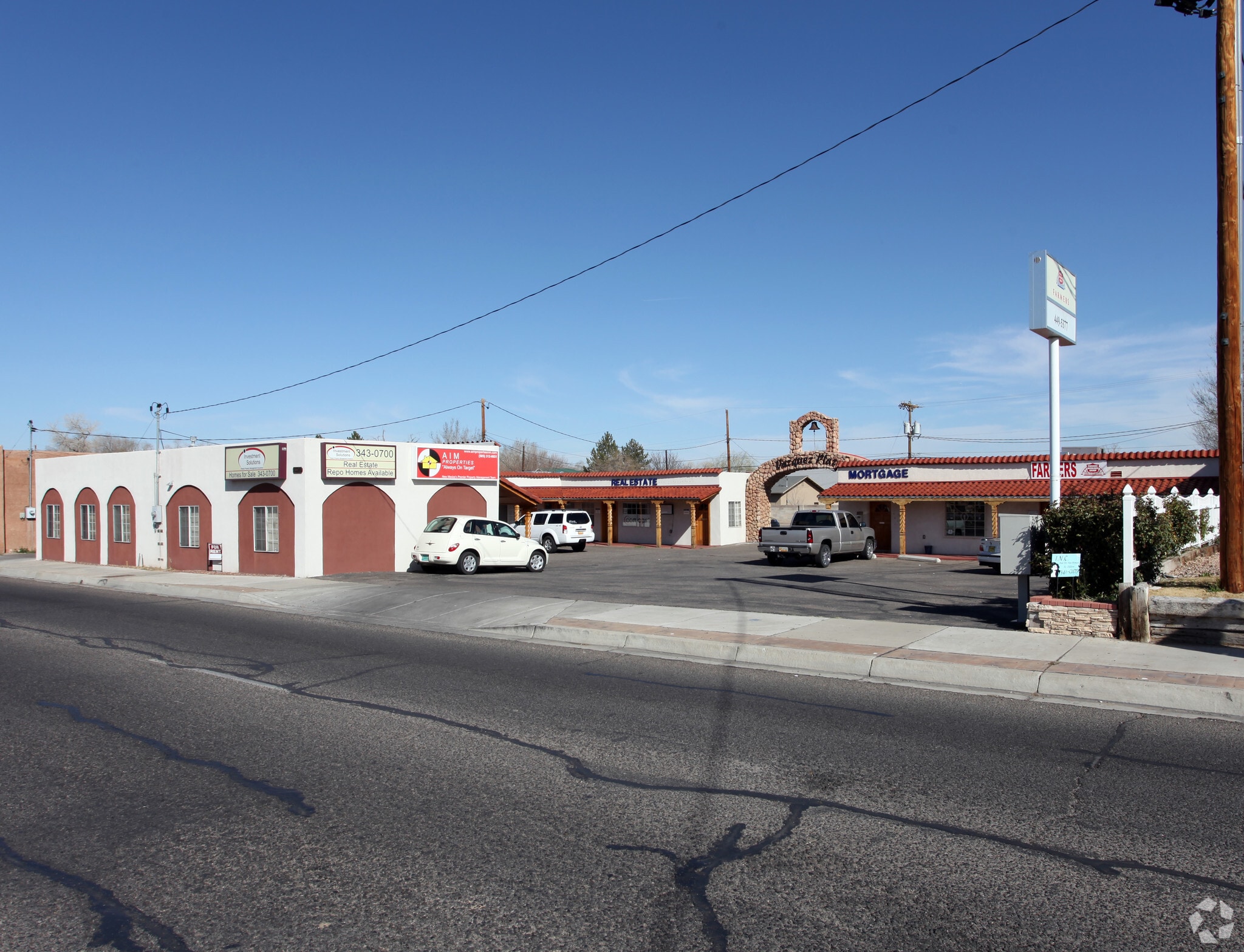 405 Montano Rd NW, Albuquerque, NM for lease Primary Photo- Image 1 of 7