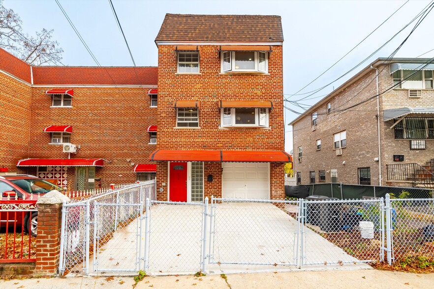 458 Swinton Ave, Bronx, NY for sale - Primary Photo - Image 1 of 44