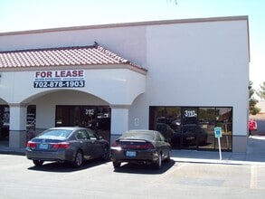 3100-3174 N Rainbow Blvd, Las Vegas, NV for lease Building Photo- Image 2 of 11